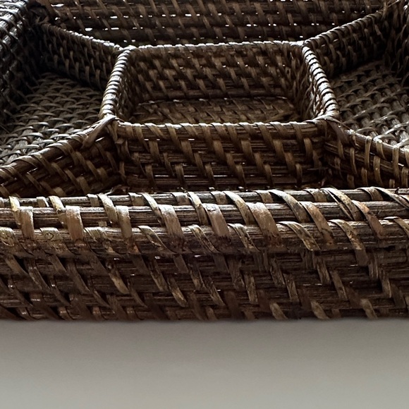 Square Woven Basket Tray - Picture 3 of 3